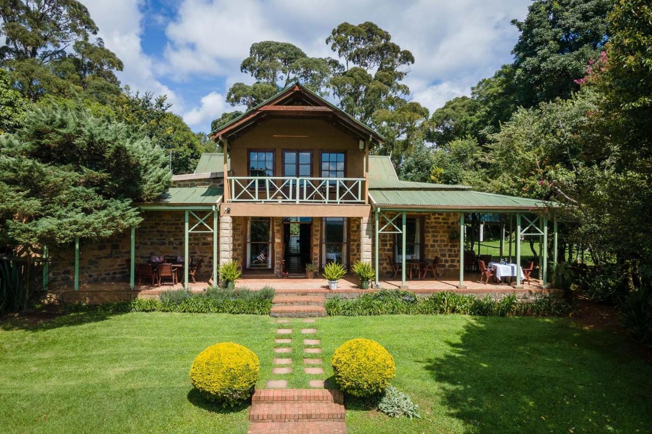 Halliwell Country Inn 호윅 외부 사진