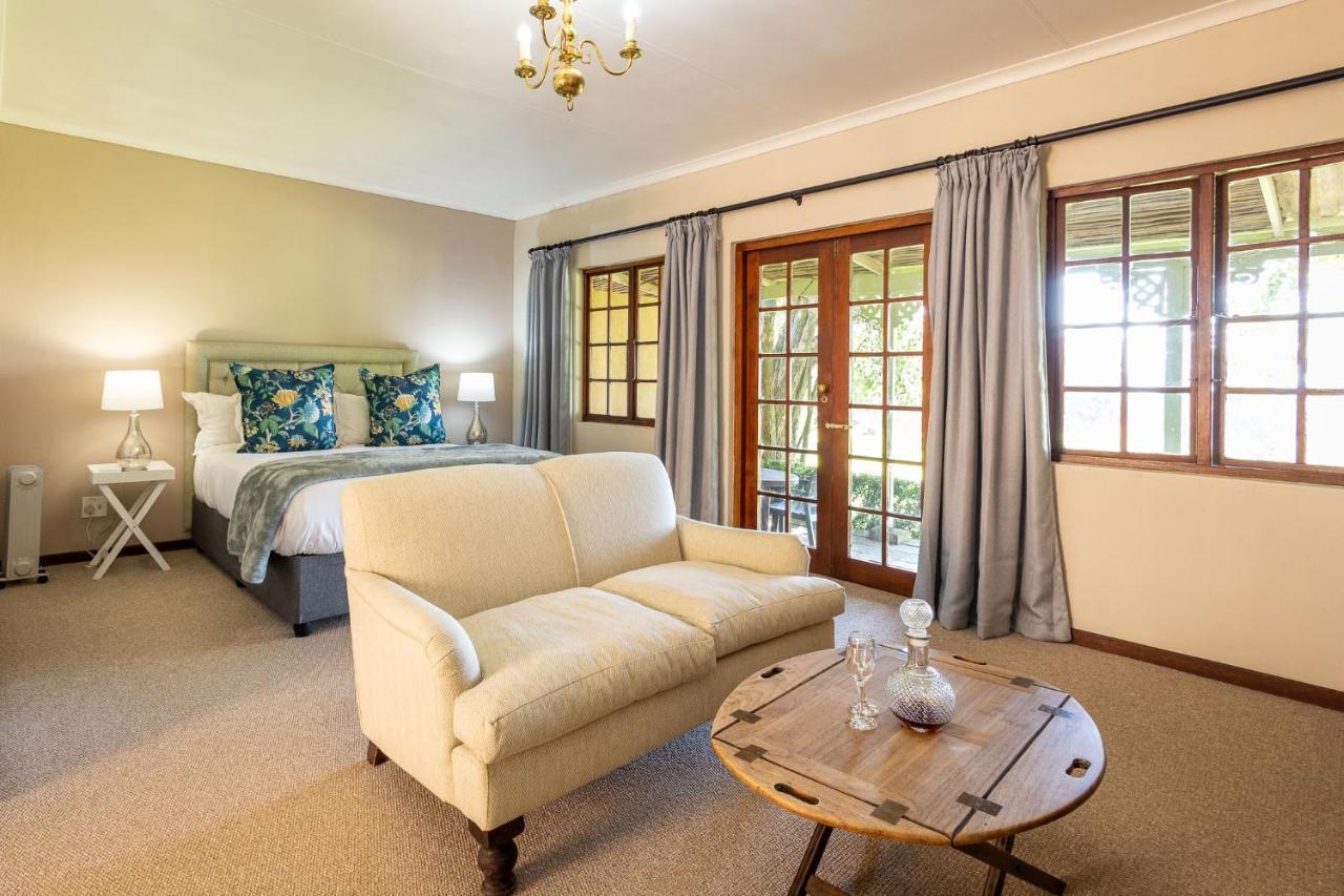Halliwell Country Inn 호윅 외부 사진